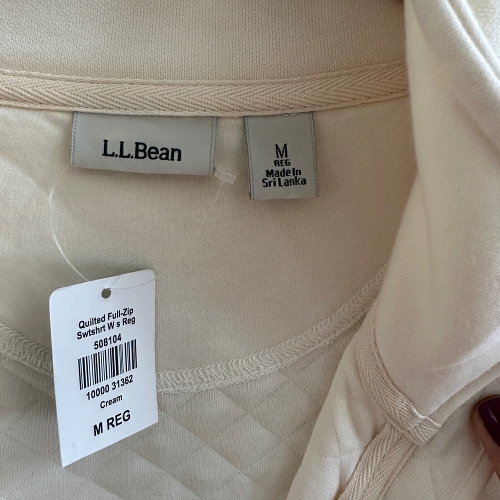 L.L. Bean - Women's Quilted Full-Zip Sweatshirt - Cream M - NWT - Picture 5 of 11